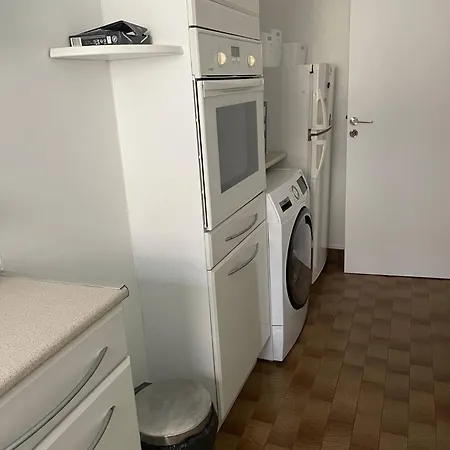 דירה Typical French Appt For 4 Near Eiffel Tower פריז